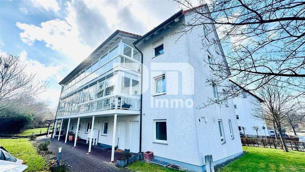 Wohnung zum Kaufen in Lohfelden 249.000 € 120 m²