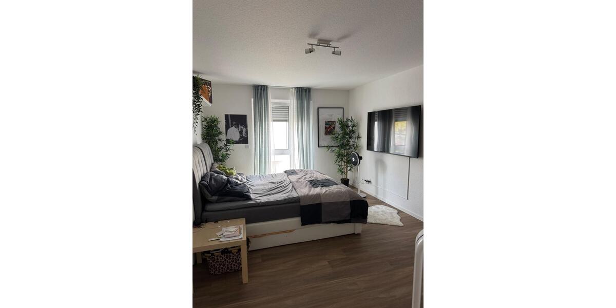 Etagenwohnung Kassel Philippinenhof-Warteberg - 3 Zimmer, 94 m&sup2;, 1.425&euro; | Angebot:26169510