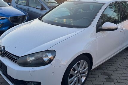 VW Golf 211.000 km 3.700 &euro; Kassel 34123