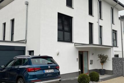 Haus Kassel Bettenhausen - 14 Zimmer, 450 m&sup2;, 1.915.000&euro; | Angebot:24300241