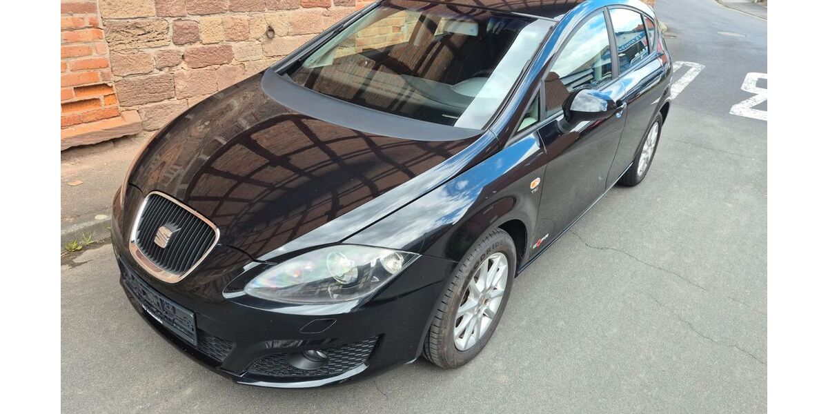 Seat Leon 130.200 km 4.950 &euro; Witzenhausen 37215