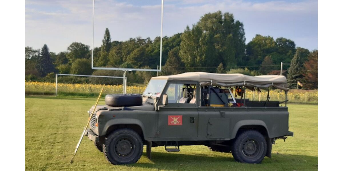 Land Rover Defender 100.000 km 17.150 &euro; Schauenburg 34270