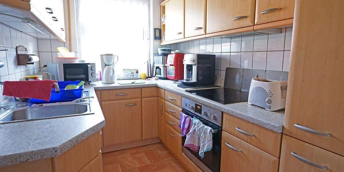 Mehrfamilienhaus, Wohnhaus Kaufungen / Oberkaufungen Oberkaufungen - 7 Zimmer, 202 m&sup2;, 280.000&euro; | Angebot:25152604