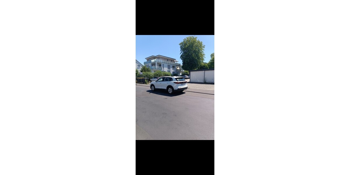 VW Tiguan 16.000 km 36.300 € Kassel 34117