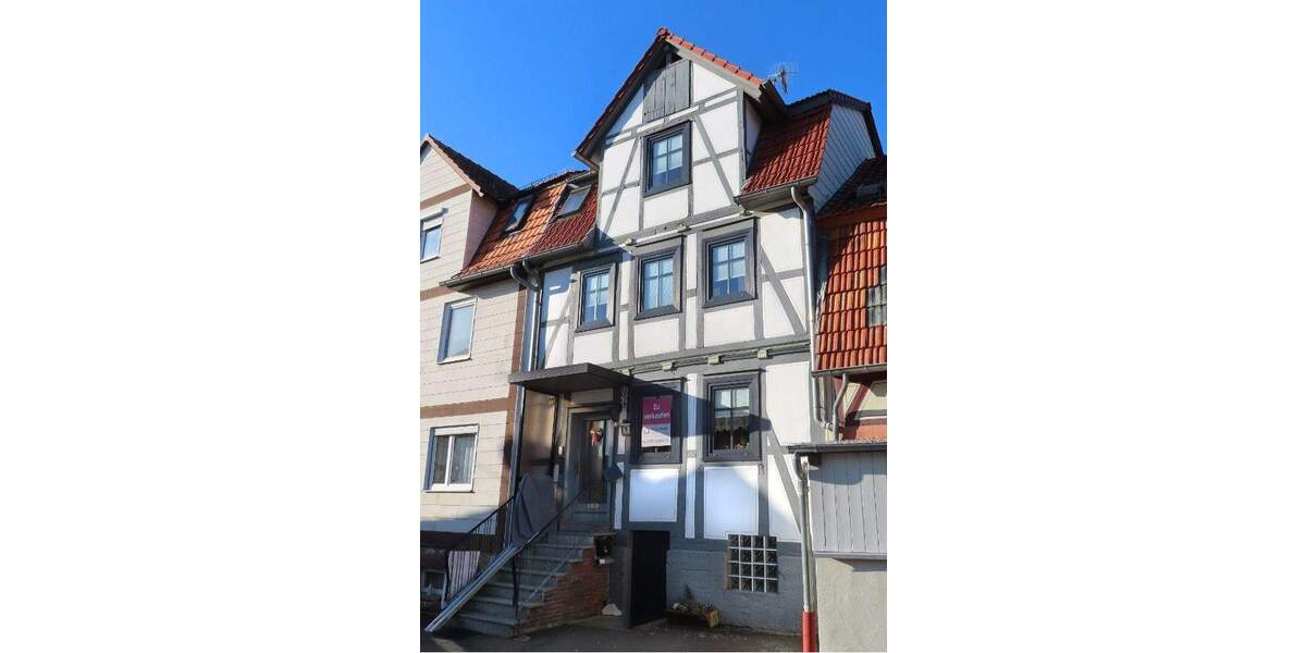 Mehrfamilienhaus, Wohnhaus Nieste - 6 Zimmer, 140 m&sup2;, 115.000&euro; | Angebot:25834715