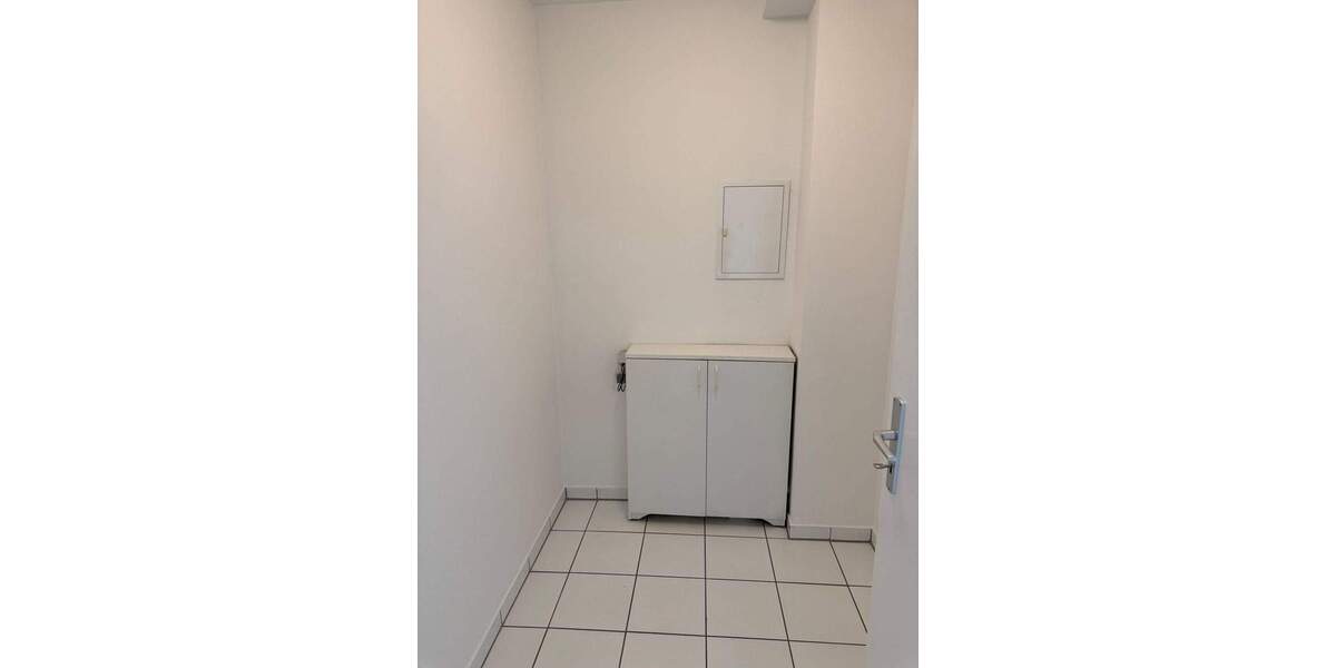 Etagenwohnung Kassel Bad Wilhelmshöhe - 2 Zimmer, 77 m&sup2;, 260.000&euro; | Angebot:26751184