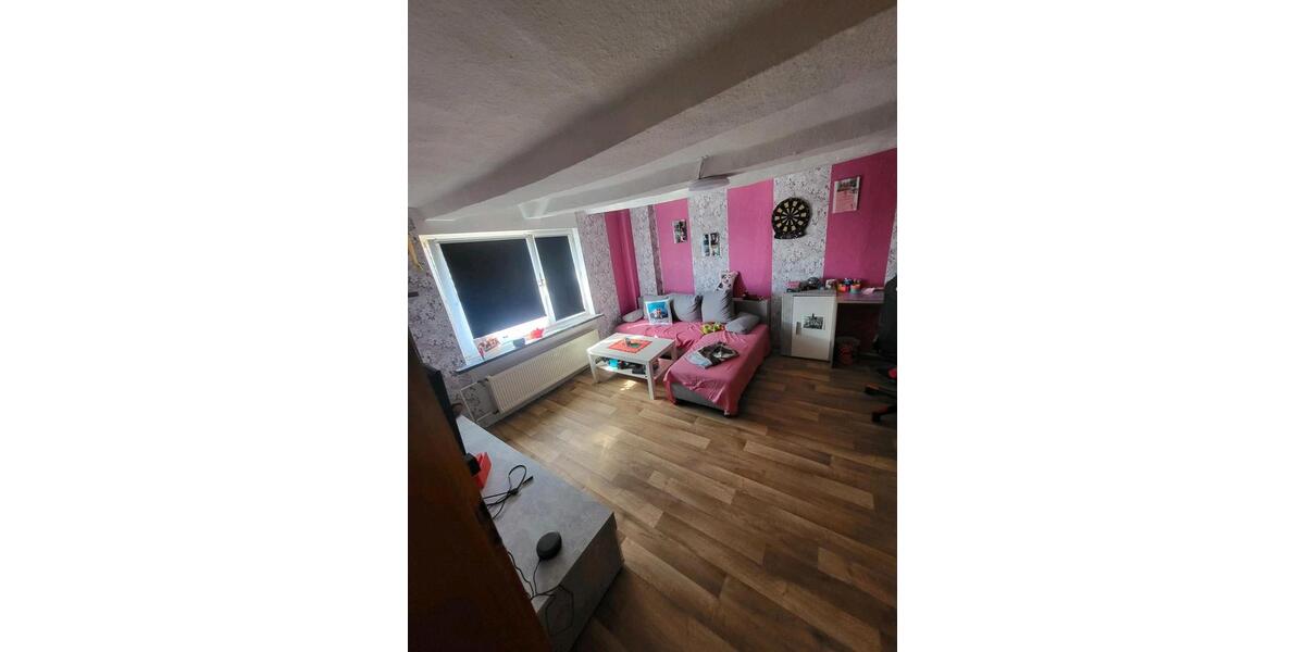 Einfamilienhaus Gudensberg - 7 Zimmer, 160 m&sup2;, 260.000&euro; | Angebot:26648990
