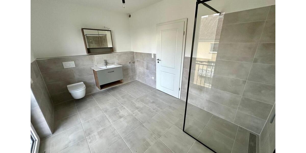 Moderne Masionette-Wohnung Vorderer Westen Kassel 2.5 zimmer