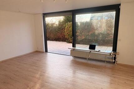 Wohnung Kassel Kirchditmold - 2 Zimmer, 81 m&sup2;, 840&euro; | Angebot:25326443