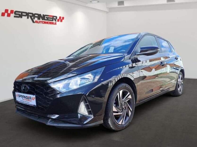 i20