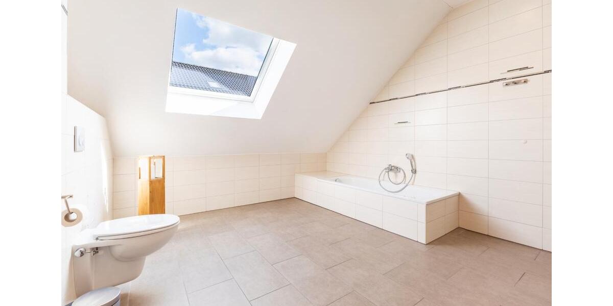 Einfamilienhaus Baunatal - 6 Zimmer, 168 m&sup2;, 665.000&euro; | Angebot:27183599