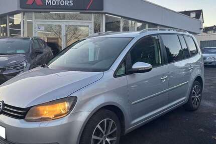 VW Touran 291.821 km 5.490 &euro; Kassel 34125