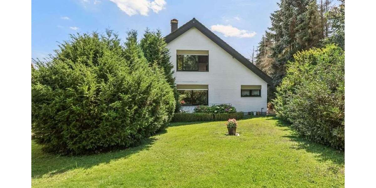 Einfamilienhaus Staufenberg - 4 Zimmer, 210 m&sup2;, 299.000&euro; | Angebot:23582125