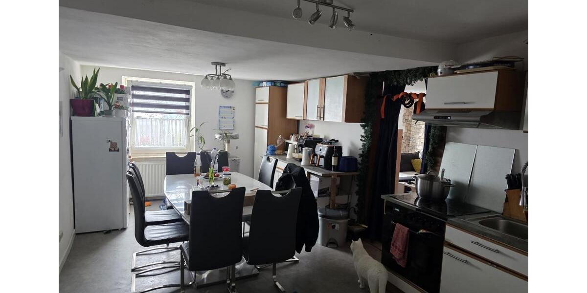 Dachgeschoßwohnung Helsa - 5 Zimmer, 102 m&sup2;, 650&euro; | Angebot:26121915