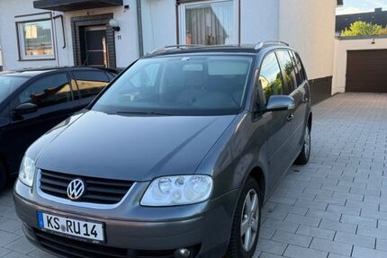 VW Touran 285.000 km 3.500 &euro; Espenau 34314