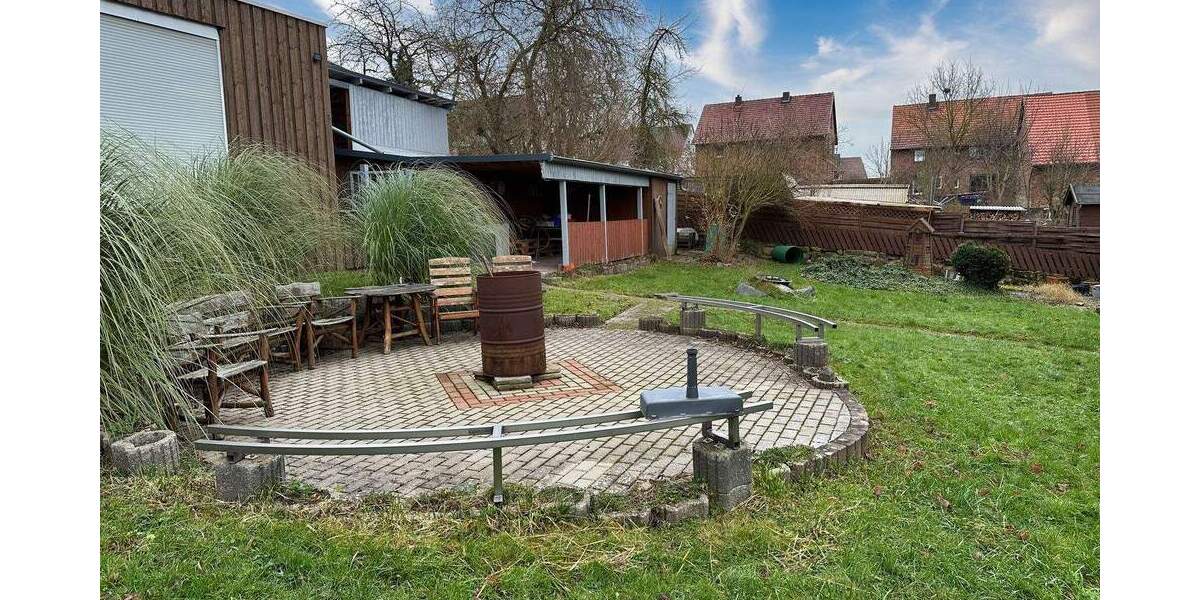 Doppelhaushälfte Gudensberg Obervorschütz - 9 Zimmer, 240 m&sup2;, 199.000&euro; | Angebot:25468558