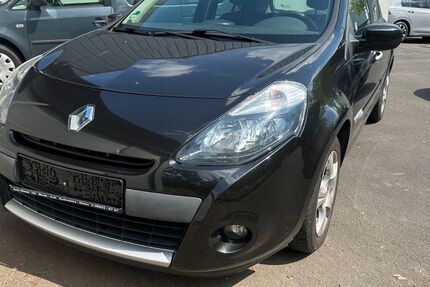 Renault Clio 63.000 km 4.999 &euro; Kassel 34123