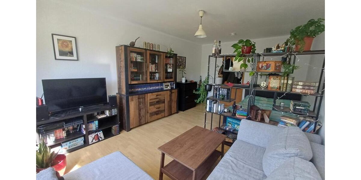 Etagenwohnung Kassel Vorderer Westen - 2 Zimmer, 76 m&sup2;, 455&euro; | Angebot:26407520