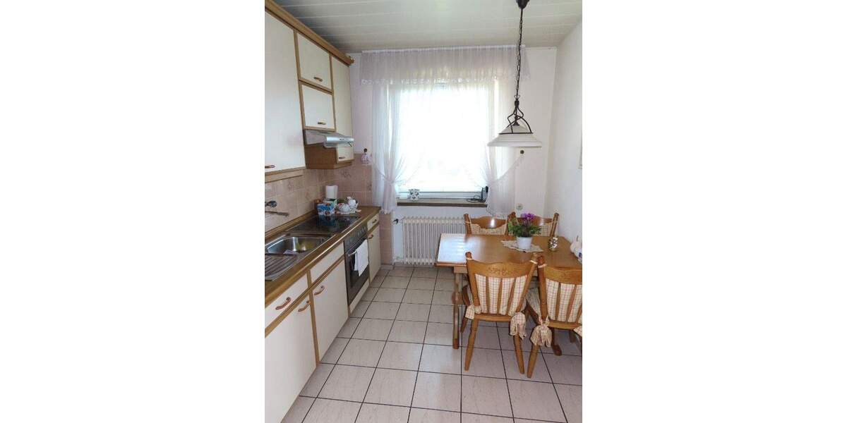 Mehrfamilienhaus, Wohnhaus Niestetal Sandershausen - 8 Zimmer, 150 m&sup2;, 359.000&euro; | Angebot:25664520