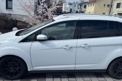 Ford Grand C-Max 132.500 km 7.499 &euro; Kassel 34128