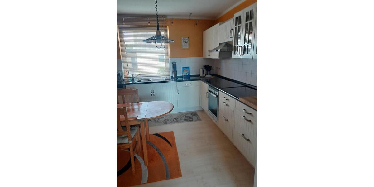 Doppelhaushälfte Lohfelden - 4 Zimmer, 120 m&sup2;, 305.000&euro; | Angebot:27454056