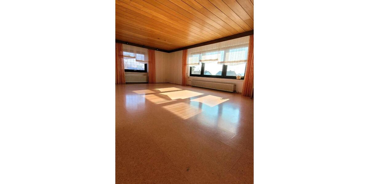 Doppelhaushälfte Baunatal - 5 Zimmer, 141 m&sup2;, 320.000&euro; | Angebot:25943961