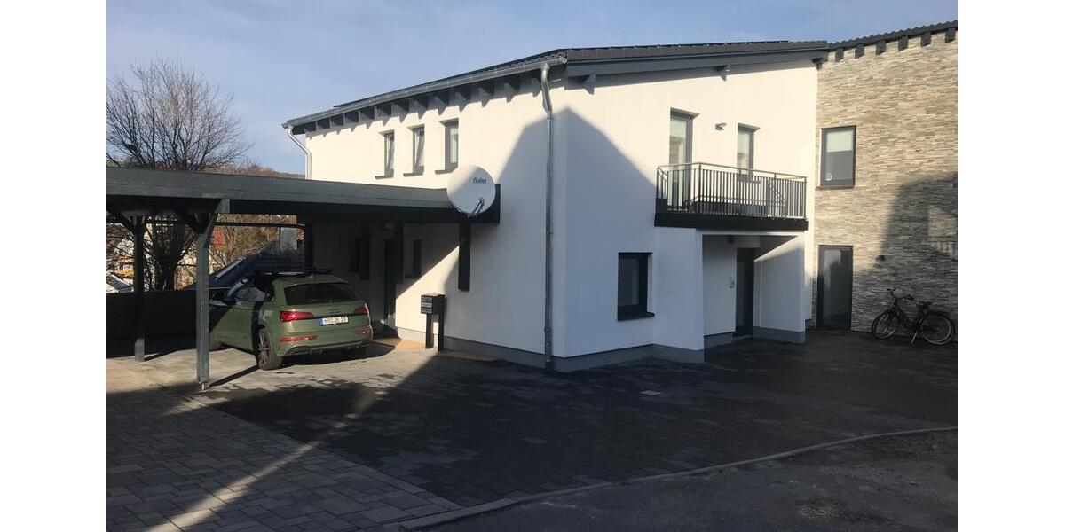 Erdgeschoßwohnung Felsberg - 5 Zimmer, 156 m&sup2;, 1.404&euro; | Angebot:25881411