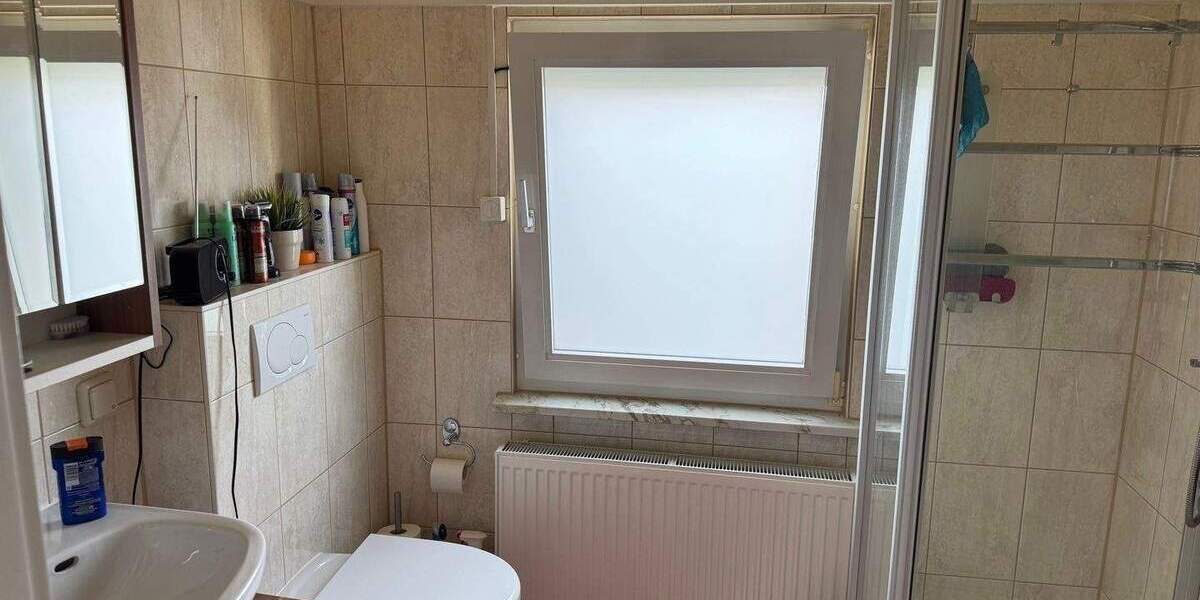 Mehrfamilienhaus, Wohnhaus Kaufungen Niederkaufungen - 5 Zimmer, 150 m&sup2;, 295.000&euro; | Angebot:25674122