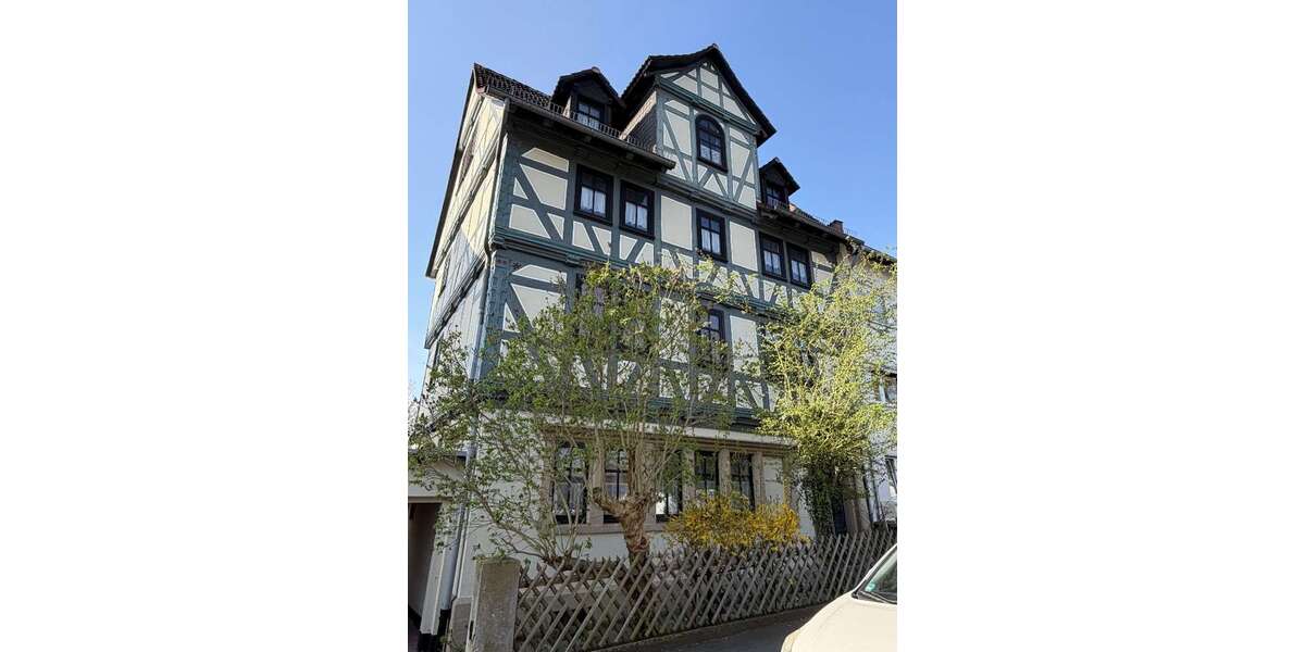 Einfamilienhaus Kassel Harleshausen - 10 Zimmer, 280 m&sup2;, 398.000&euro; | Angebot:27184510