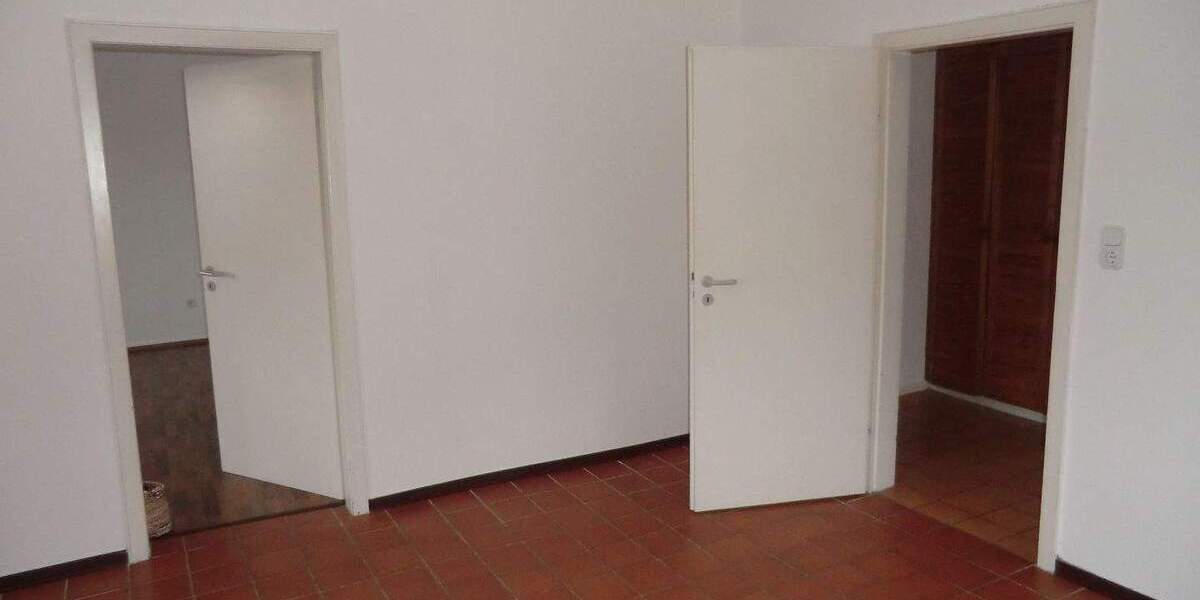 Etagenwohnung Kassel Oberzwehren - 2 Zimmer, 55 m&sup2;, 490&euro; | Angebot:25674369