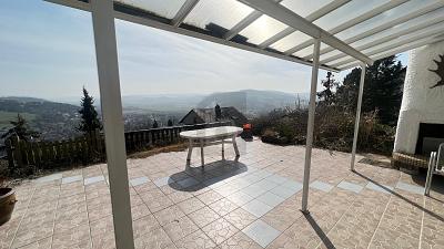 RUHIGE LAGE, VIEL PLATZ MIT UNVERBAUBARER AUSSICHT 5 zimmer