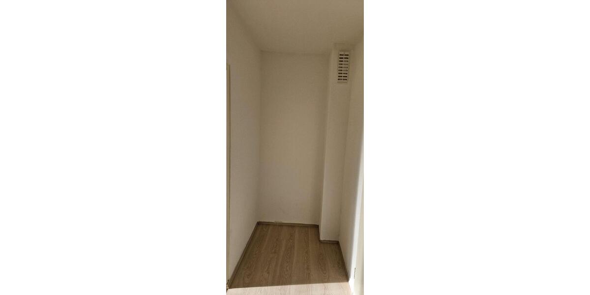 Etagenwohnung Kassel Nordshausen - 2 Zimmer, 42 m&sup2;, 120.000&euro; | Angebot:26356582