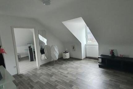 Wohnung Kassel Fasanenhof - 4 Zimmer, 100 m&sup2;, 1.050&euro; | Angebot:25364393