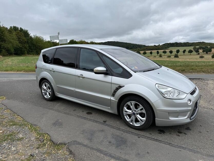 S-Max