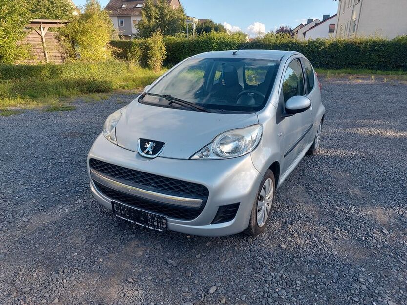 Peugeot 107 154.845 km 1.999 € Kassel 34125