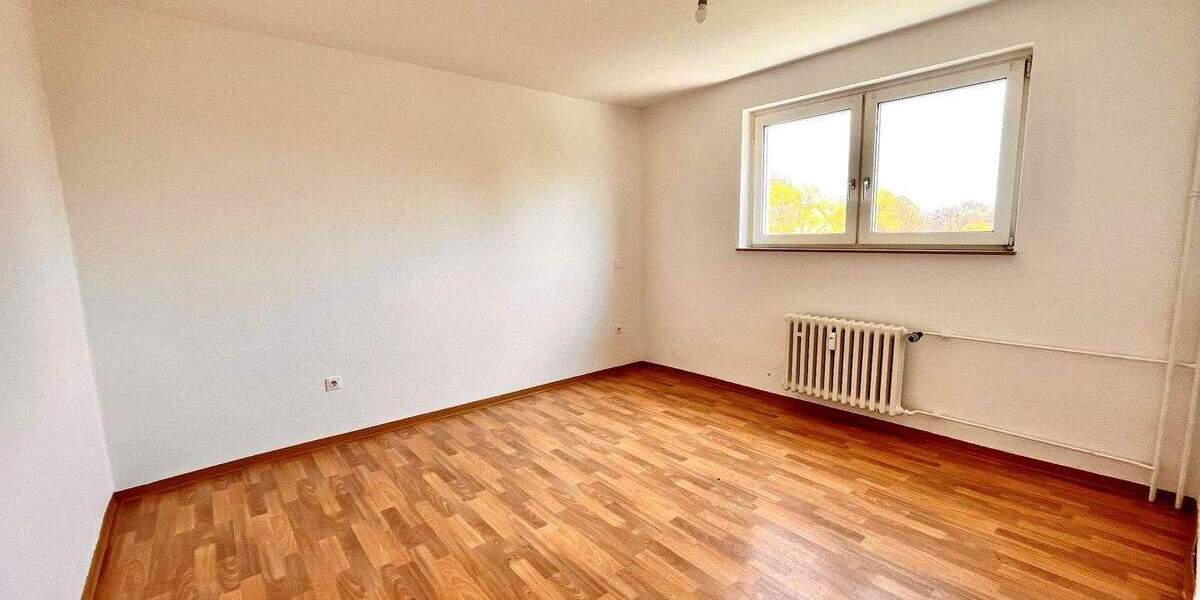 Etagenwohnung Fritzlar - 4 Zimmer, 80 m&sup2;, 500&euro; | Angebot:25820640