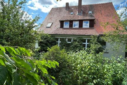 Zweifamilenhaus in Wehlheiden 7 zimmer
