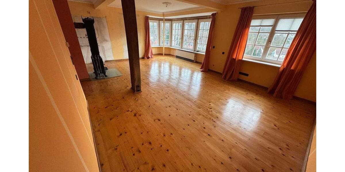 Doppelhaushälfte Helsa - 5 Zimmer, 110 m&sup2;, 175.000&euro; | Angebot:25674115