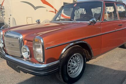 Mercedes-Benz 220 72.000 km 15.999 &euro; Kassel 34123