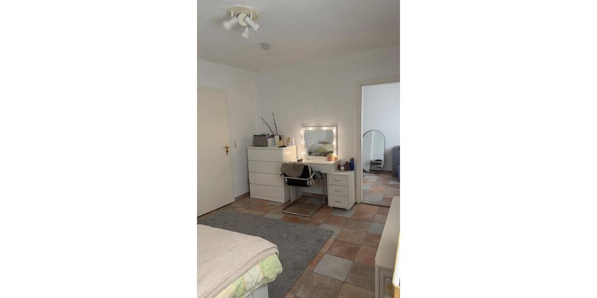 Etagenwohnung Kassel Harleshausen - 2 Zimmer, 45 m&sup2;, 480&euro; | Angebot:26227378