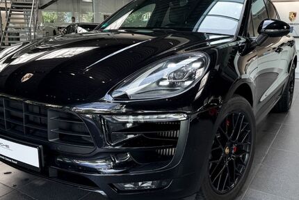 Porsche Macan 79.870 km 53.890 € Kassel 34123