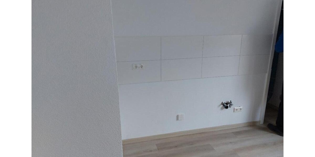 Erdgeschoßwohnung Kassel - 2 Zimmer, 61 m&sup2;, 500&euro; | Angebot:26192157