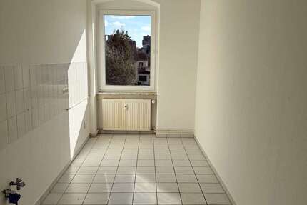 Wohnung Kassel Fasanenhof - 2 Zimmer, 55 m&sup2;, 350&euro; | Angebot:25877076