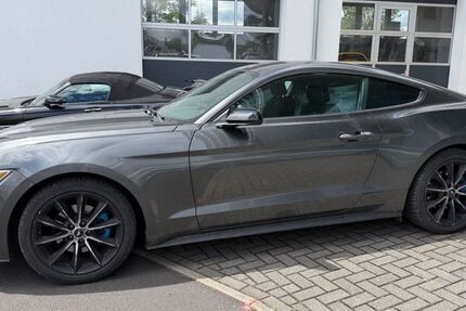 Ford Mustang 145.000 km 16.999 &euro; Niestetal bei Kassel 34266