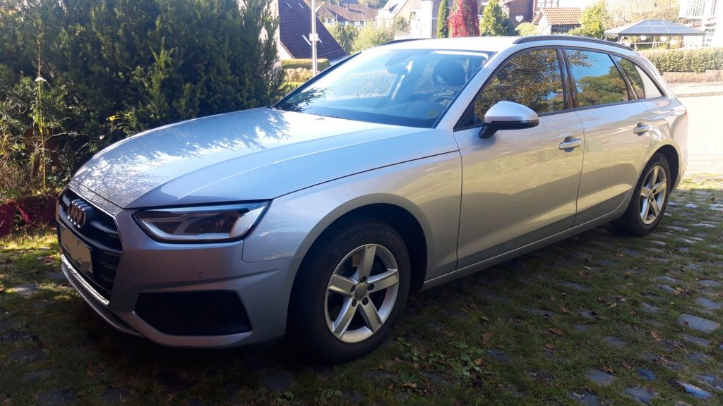 Audi A4 98.000 km 22.650 &euro; Söhrewald 34320