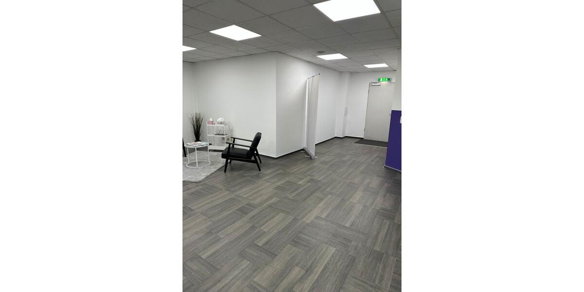 Büro- oder Praxisfläche am ICE-Bahnhof zimmer