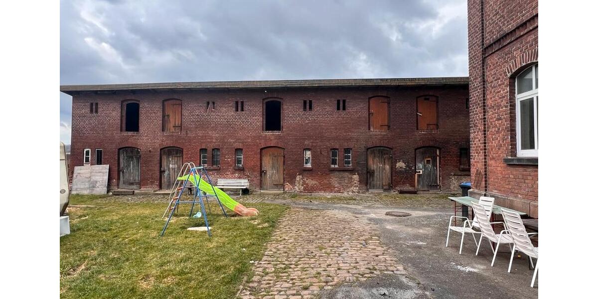 Mehrfamilienhaus, Wohnhaus Hessisch Lichtenau - 12 Zimmer, 280 m&sup2;, 220.000&euro; | Angebot:26918686