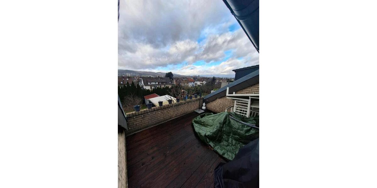 3 Zimmer Küche Bad DG Wohnung zu vermieten 3 zimmer