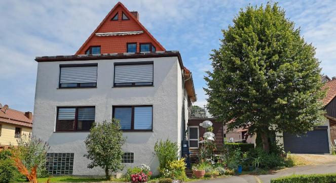 Mehrfamilienhaus, Wohnhaus Staufenberg - 290.000&euro; | Angebot:26987996