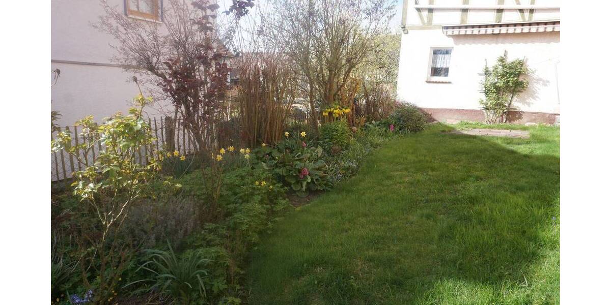 Mehrfamilienhaus, Wohnhaus Gudensberg Obervorschütz - 6 Zimmer, 180 m&sup2;, 295.000&euro; | Angebot:26155815